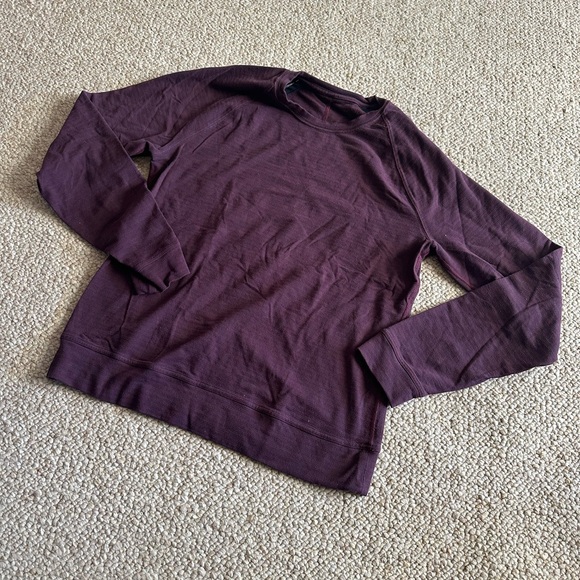 lululemon athletica Other - Men's Lululemon Purple Sweater size medium